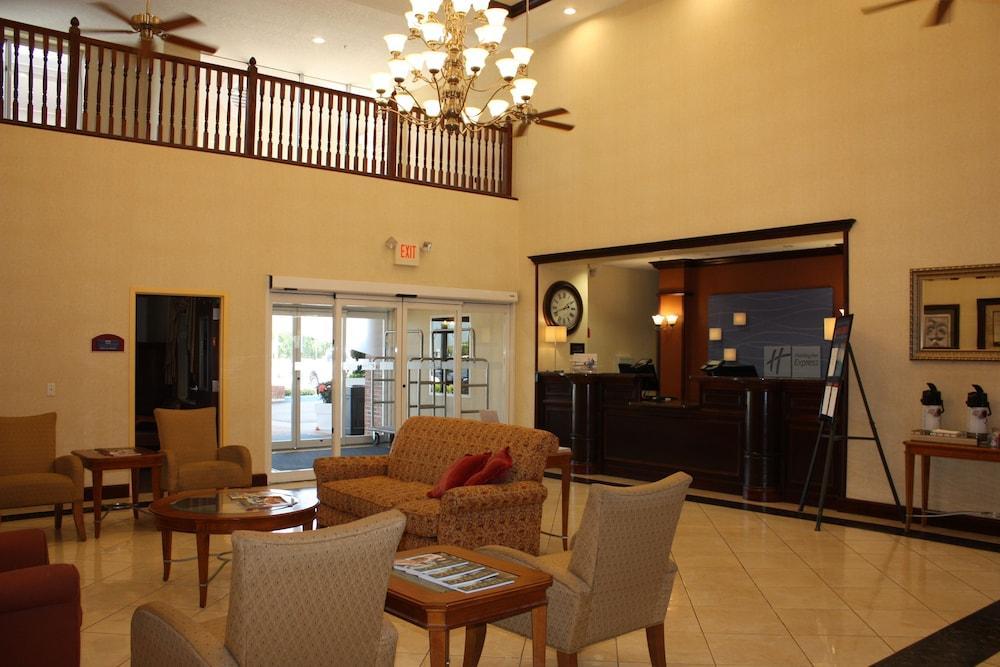 Holiday Inn Express - Spring Hill By Ihg Esterno foto