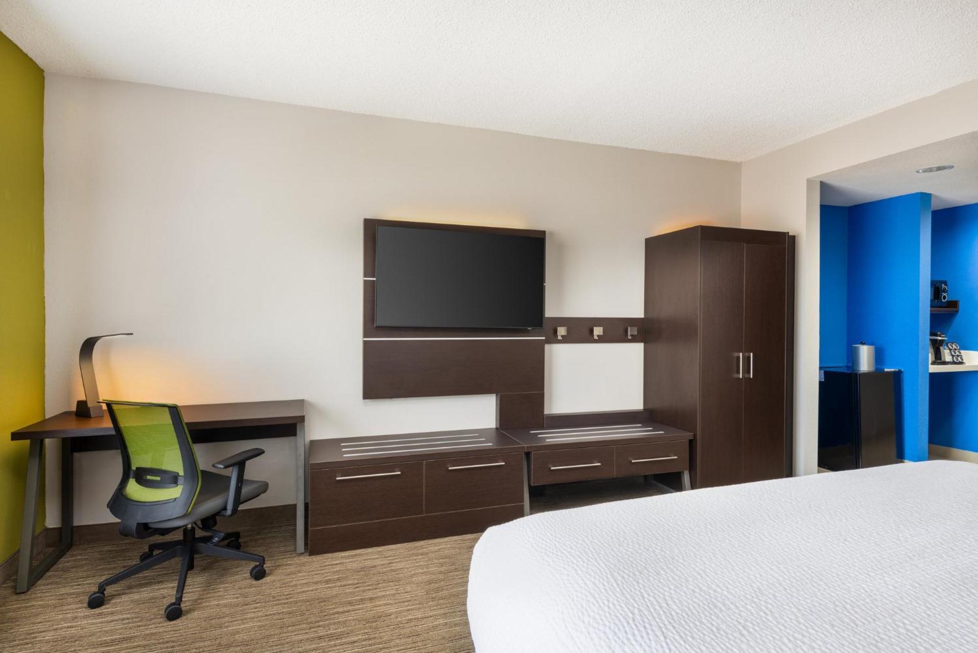 Holiday Inn Express - Spring Hill By Ihg Esterno foto