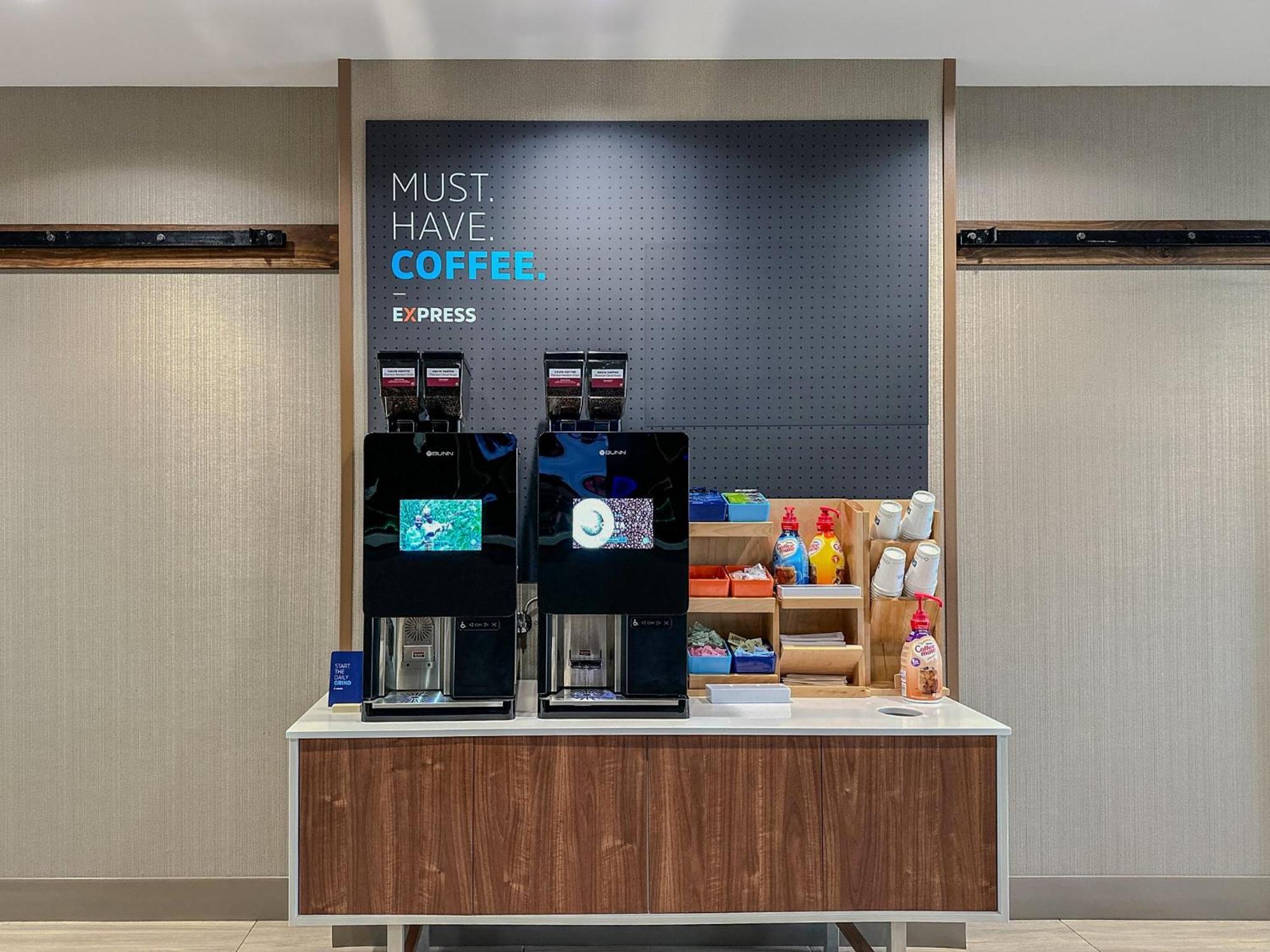 Holiday Inn Express - Spring Hill By Ihg Esterno foto